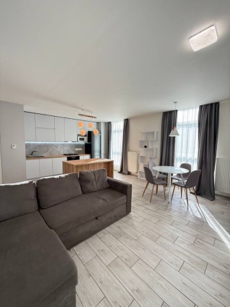 Оренда 2-кімнатної квартири з кухнею-вітальнею у новобудові Винники - фото 1