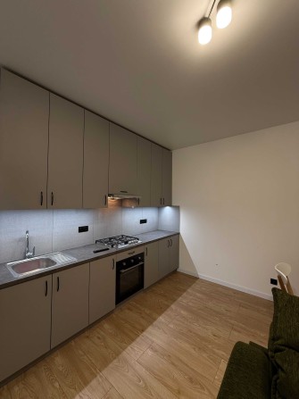 Оренда 1 кімнатної квартири + кухня вітальня у Брюховичах - фото 1