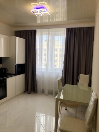 Сдам 2-комнатную квартиру евродвушку 49 Жемчужина - фото 1