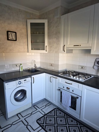 Сдам квартиру с капитальным ремонтом - фото 1