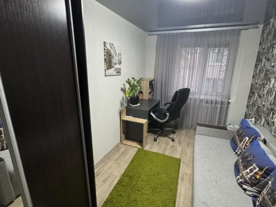 Здам власну  3 кімнатну квартиру . Вільна 5 го жовтня ! Горбаневка