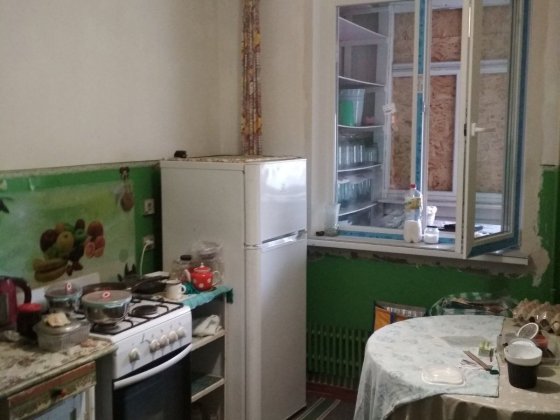 Сдам 2хк.кв.на С.Салтовке 5/9 Экватор. 2000гр.+комуналка Бобровка