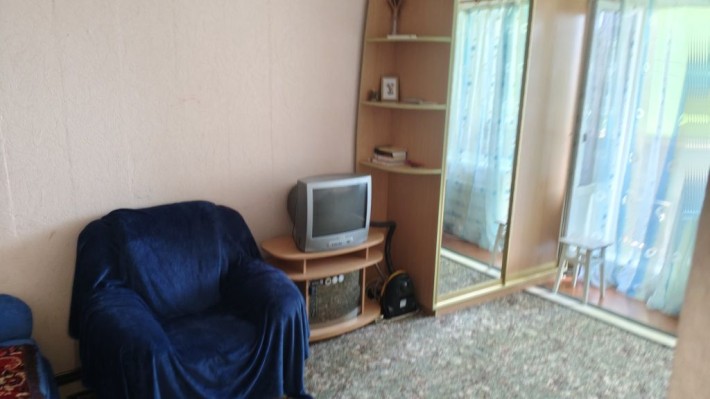 Сдам квартиру  однокомнатную 533 м/р - фото 1