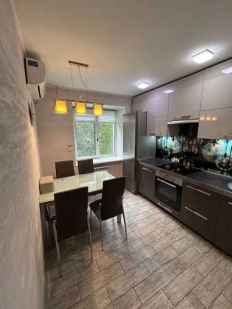 Продаж 2-к квартири вул Половецька 16а, Шевченківський район - фото 1