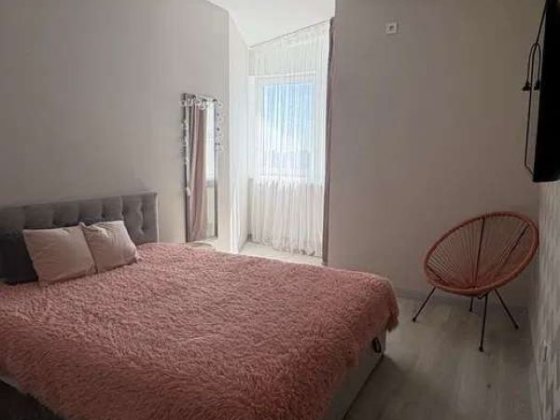 Продаж 3-к квартири Харківське шосе 19 Київ