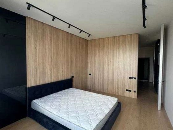 Продаж 2-к квартири вул. Микільсько-Слобідська 3а Киев