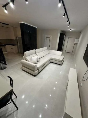 Продаж 2-к квартири вул. Анни Ахматової 13 - фото 1