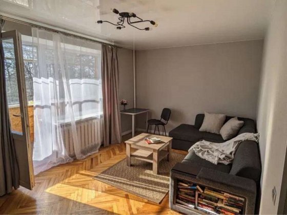 Продаж 2-к квартири вул. Лісна 60а Киев