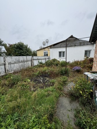 Продам частину будинку з окремим двором - фото 1