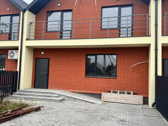 Продам житловий будинок з ремонтом 110 м2 Бориспіль