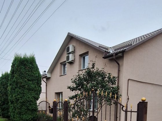 Продаж будинку з земельною ділянкою в центральній частині Ивано-Франковск