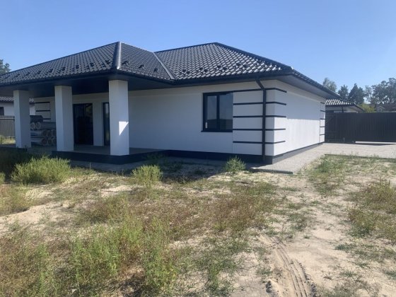 Будинок у лісовій частині бучі. Велика ділянка. Зручний виїзд до Києва Буча