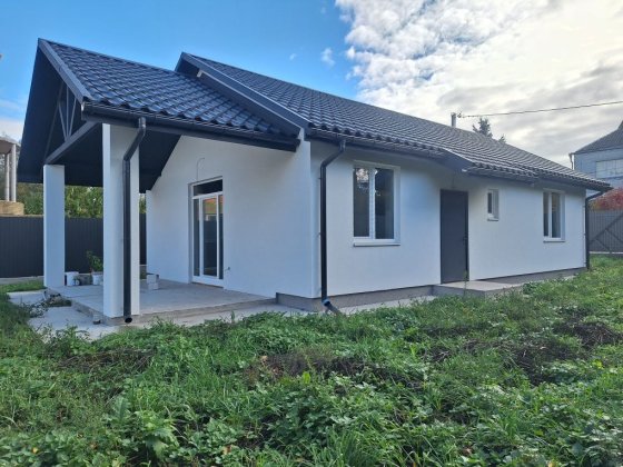 Будинок 85м з терасою + 4,22 сотки Київський шлях 100м Бориспіль