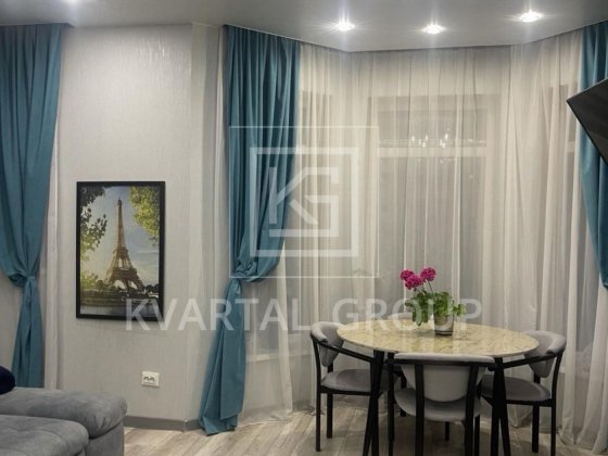 Продам Дуплекс з ремонтом та басейном, Сертифікат Буча