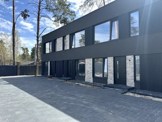 Продам Таунхаус в Центрі Міста. Готові Документи. Підключено Газ. Буча