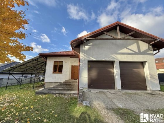 Продаю просторий одноповерховий будинок Івано-Франківськ