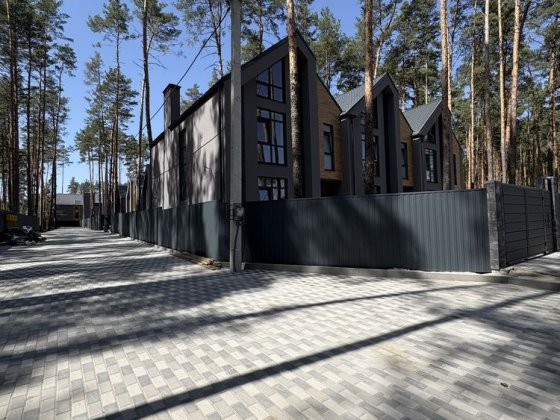 Таунхаус Оскар Парк, тоскана, бістро Пекаря,  3-поверховий Буча