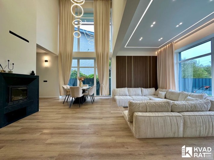 Стильний укомплектований будинок ! - фото 1