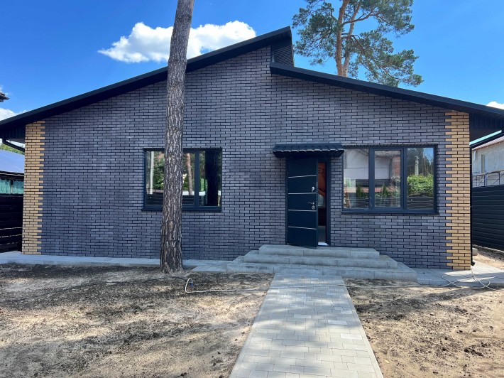 Продаж будинку 106м2 на ділянці 3.5 м2 в Бучі - фото 1