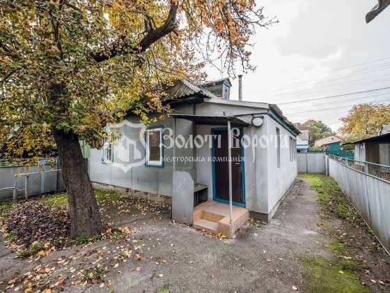 Половина будинку, 1пов. Житловий стан. Гончаренка, 3, місто Бровари Бровари