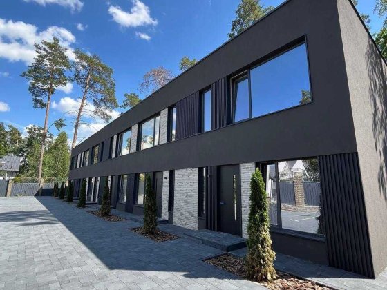 Новий таунхаус в затишній локації Бучі - виїзд на Варшавську трасу. Буча