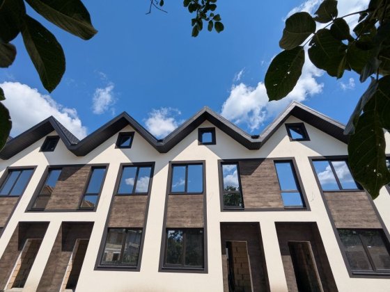 Таунхаус в Бучі з газом Буча