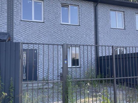 Готовий таунхаус 100 м.кв., окремий двір, газ, 50000 $ Буча