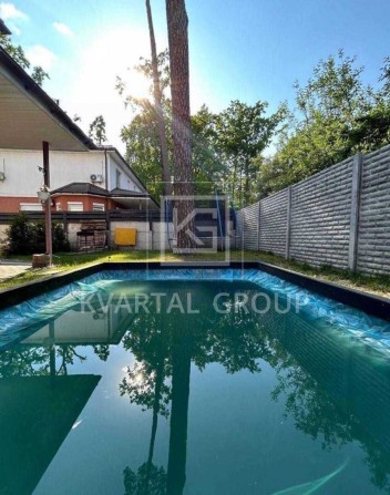 Дуплекс в Центральній частині Бучі з басейном - фото 1