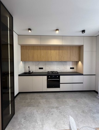 Продаж нового дизайнерського таунхаусу в районі Центрального Парку! - фото 1