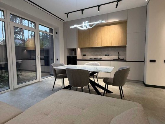 Продаж таунхауса в Ірпені з новим ремонтом, Центральний парк, газ Ирпень