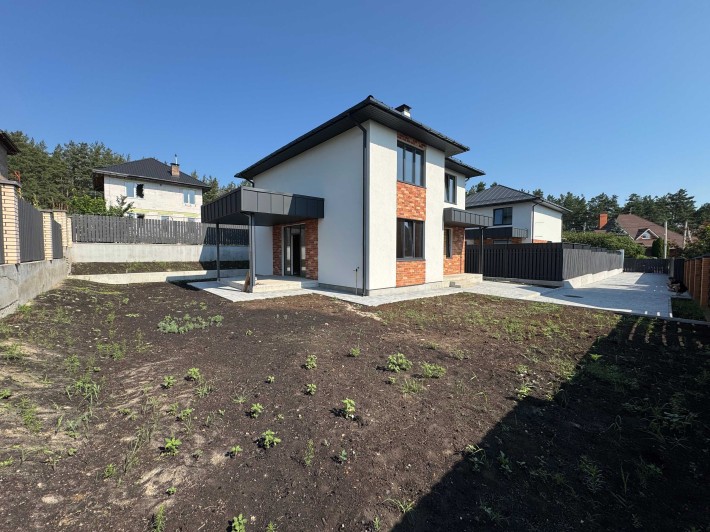 УВАГА! Продаю Якісний будинок в передмісті Києва з усіма комунікаціями - фото 1