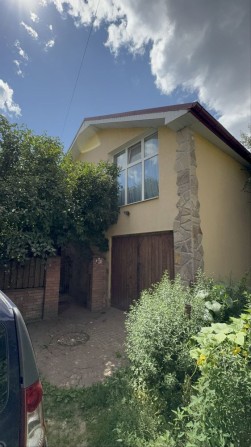 Продаж особняка в центральній частині міста - фото 1