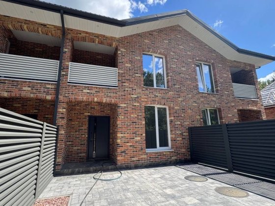 Продам Таунхаус з переднім Двором та Видом на Ліс. Топ Локація. Ірпінь