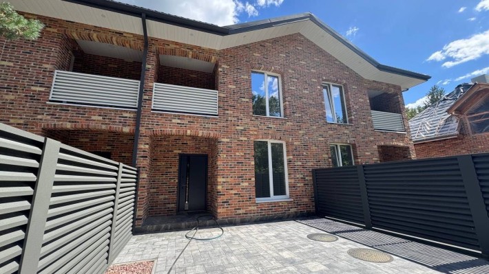 Продам Таунхаус з переднім Двором та Видом на Ліс. Топ Локація. - фото 1