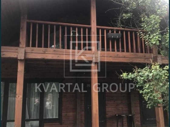 РОЗКІШНИЙ будинок із зрубу в Лісовій БУЧІ за дизайнерським проектом. Буча