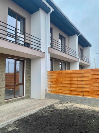 Продаж ТАУНХАУСІВ в Бучі .94м²+ 40м² мансарда. Без комісії
60 000 $ - фото 1