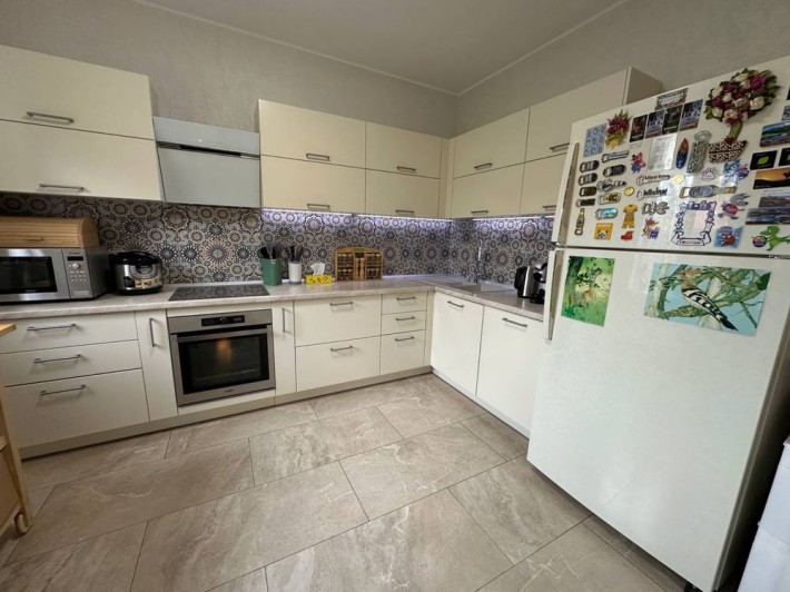 Затишний будинок в Бучі - фото 1