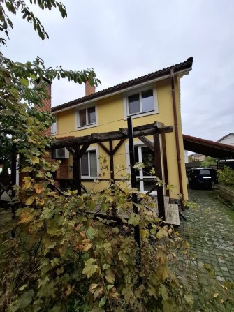 Дуплекс з частковим ремонтом з газом і підвалом - фото 1