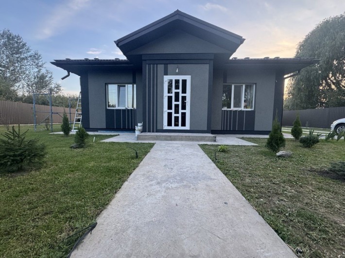 Продається будинок в м. Бориспіль укомплектований+ автономний - фото 1