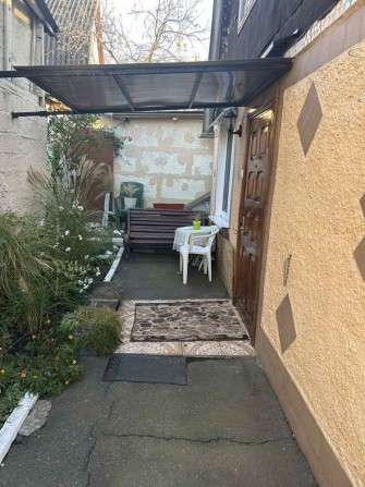 Продаж частини будинку в Центральній частині міста - фото 1