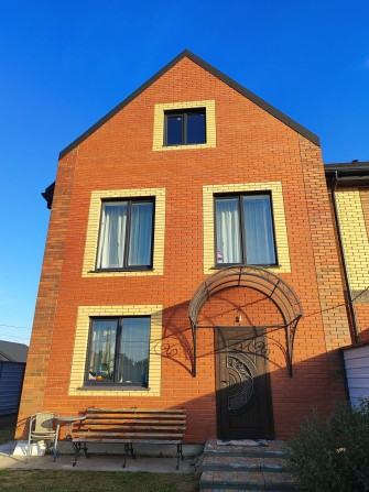 Продам ТАУНХАУС на Лєтрі - фото 1