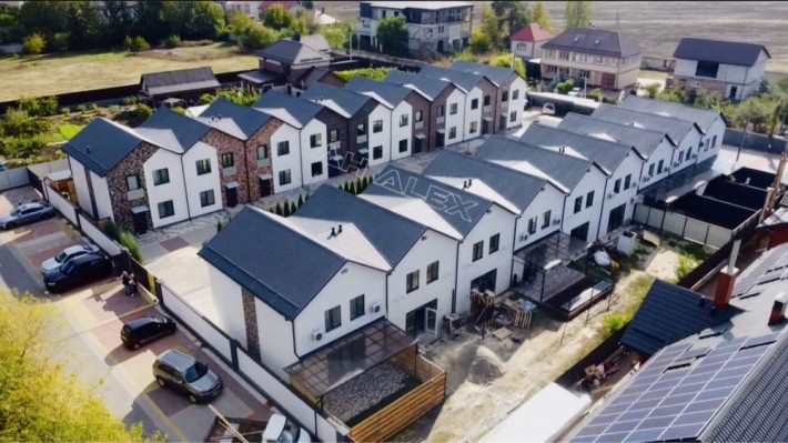 Продам Таунхаус Заріччя + БАСЕЙН ! - фото 1