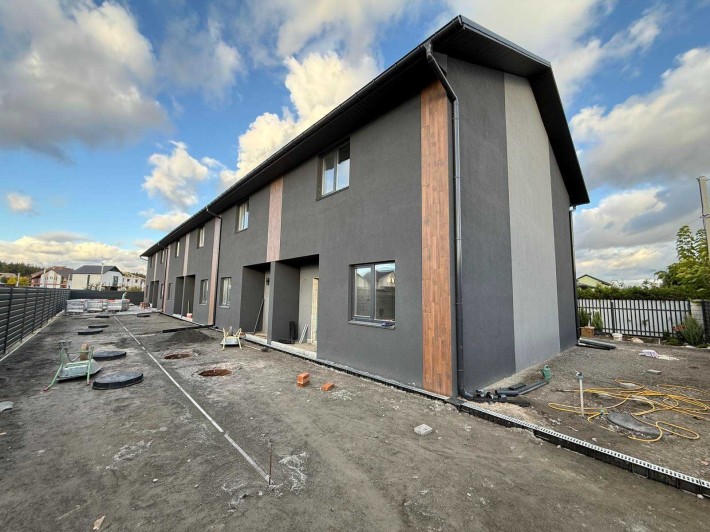 Таунхаус в Ірпені біля садочку  110 м²  1,2 сотки - фото 1