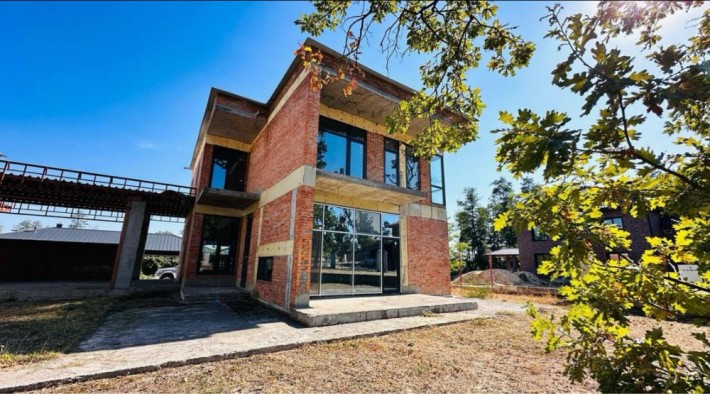 Продаж будинку з власною терасою м. Ірпінь - фото 1