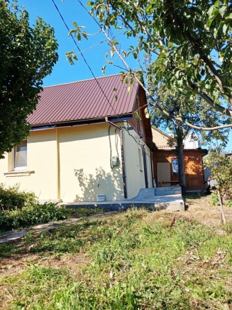 Центр міста. Будиночок з ремонтом. Газ. - фото 1