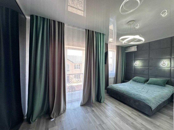 Дуплекс 110 м2. Дорогий якісний ремонт. 2 сотки - фото 1