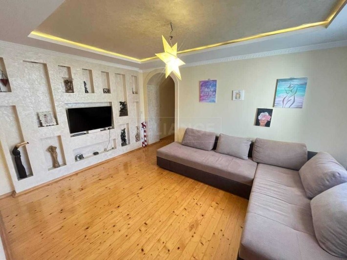 Житловий будинок в місті Івано-Франківськ вул.Хоткевича - фото 1