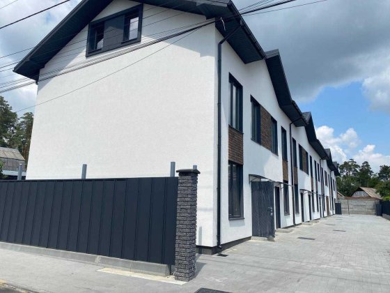 Продам Таун у Передмісті Києва.. Розтермінування Ірпінь