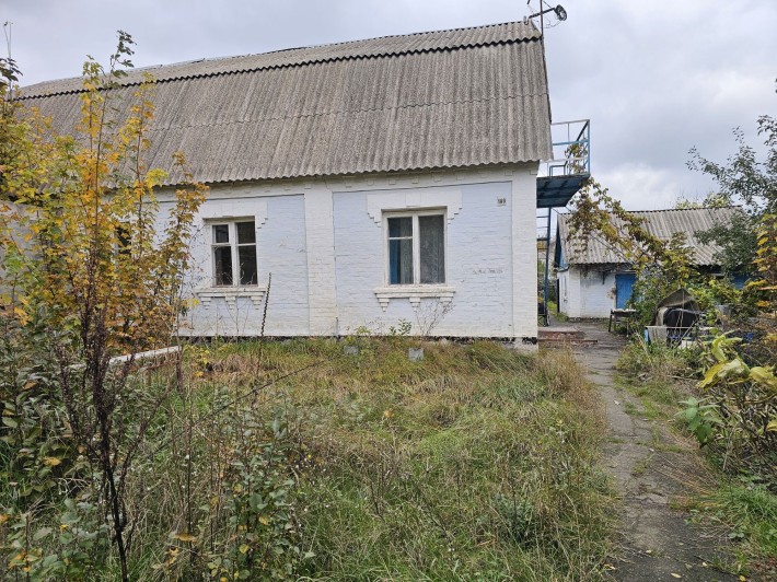 Продам частину будинка Піщана, фасад - фото 1