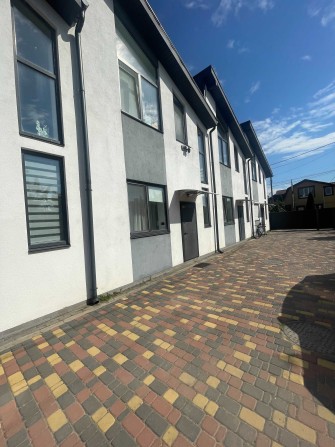 ЦЕНТР, Таун-хаус з незавершений ремонтом,  Оформл.2% - фото 1